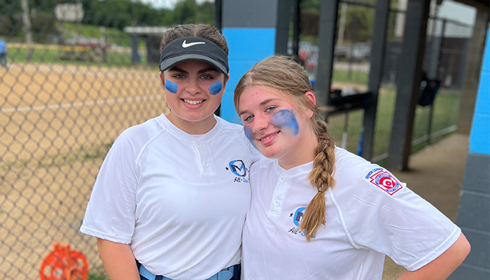 Sophie Luther and Calleigh Ellis photo